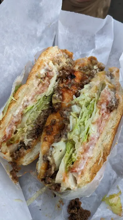 Deli Grocery Breakfasr Hot & Cold Sandwiches Picture 3