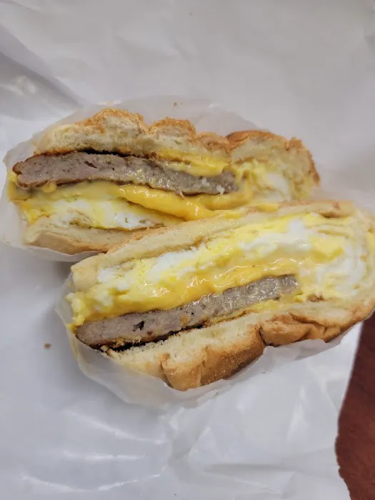 Deli Grocery Breakfasr Hot & Cold Sandwiches Picture 2