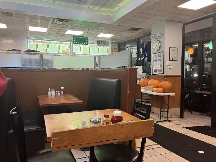 Court Deli Picture 2