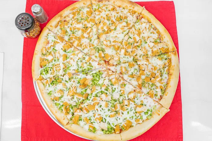 Yankees 99¢ Hot Pizza Picture 4