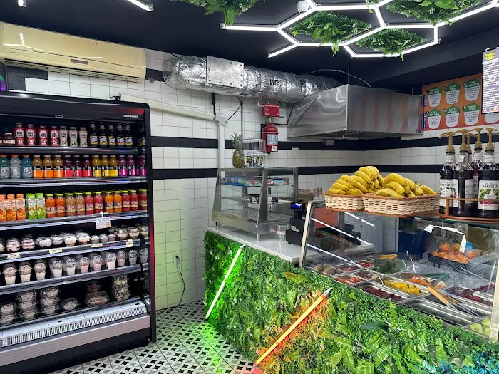 Yankee juice bar Picture 1