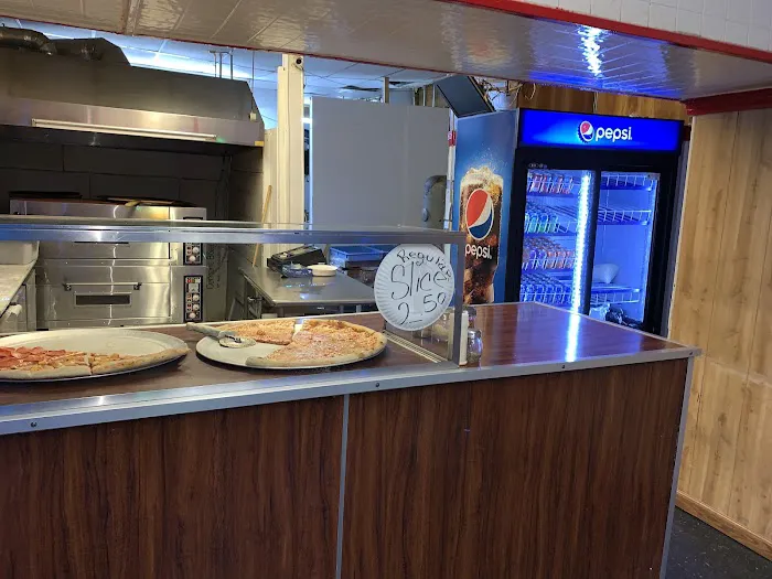 Roman’s Pizza and Cafe Picture 4