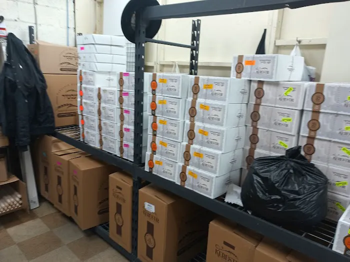 Kerestir Matzah Bakery קערעסטיר מצה בעקערי Picture 1