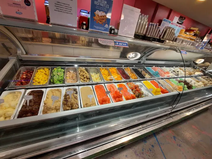 Sprinkles Ice Cream - Sprinkles Confections Williamsburg Picture 1