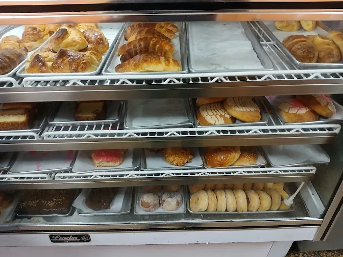 Los Angeles Bakery Picture 3