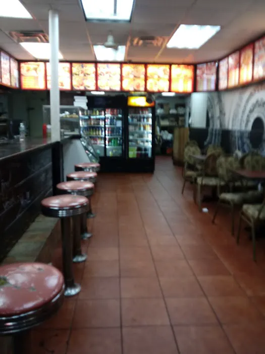 Broadway Coffee Shop Chicken & Pizza Picture 5