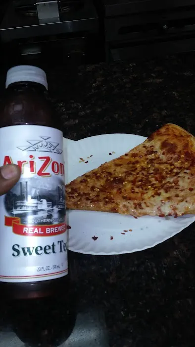 Broadway Coffee Shop Chicken & Pizza Picture 9