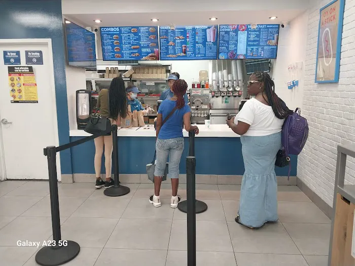 Sonic Drive-In Picture 2