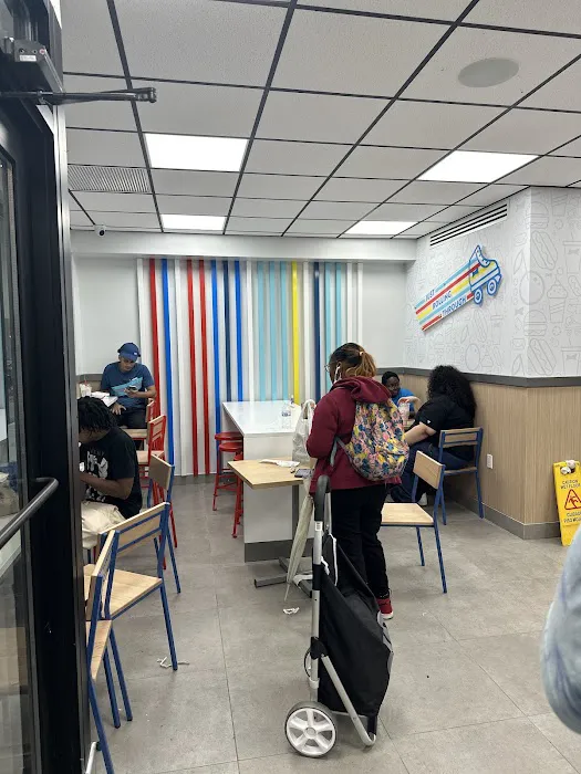 Sonic Drive-In Picture 5