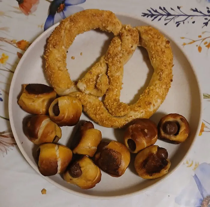 Auntie Anne's Picture 5