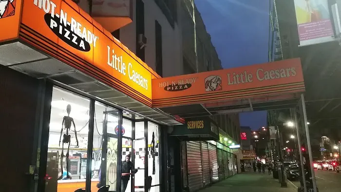 Little Caesars Pizza Picture 3