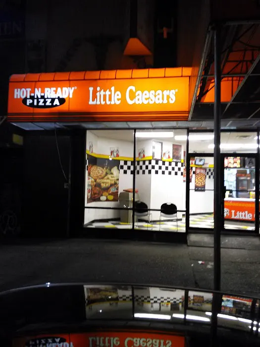 Little Caesars Pizza Picture 9
