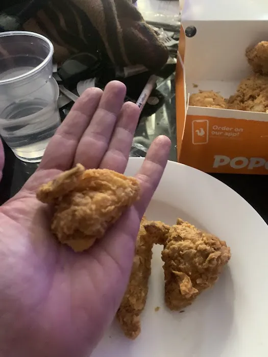 Popeyes Louisiana Kitchen Picture 6