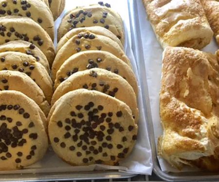 Aroma de Cafe Bakery Restaurant