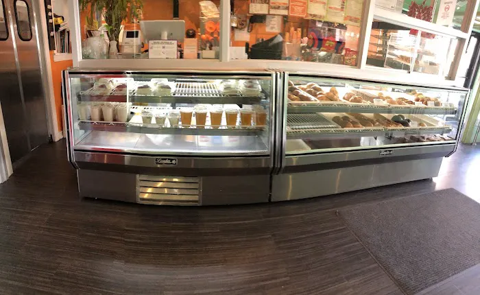 Aroma de Cafe Bakery Restaurant Picture 3