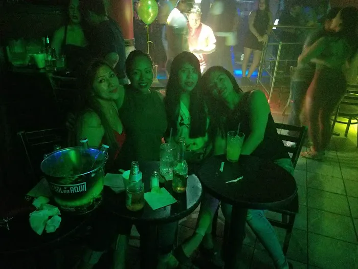 El Gato Verde Sport Bar Picture 7