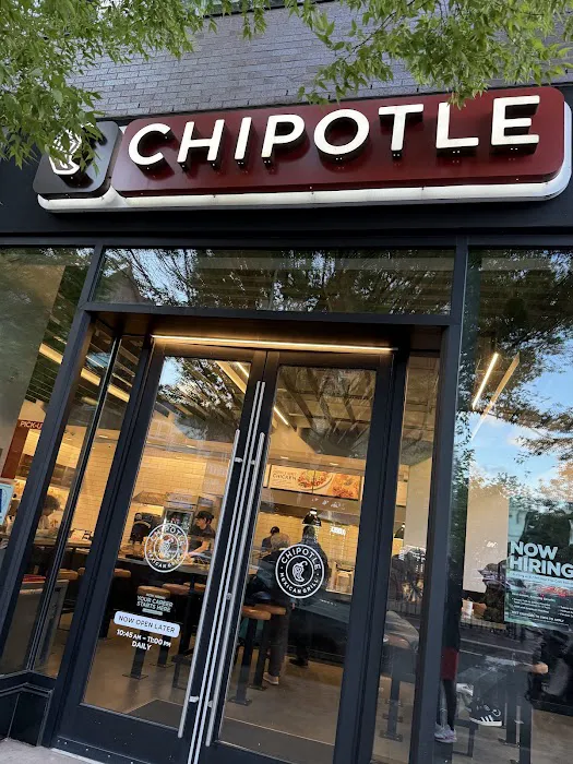 Chipotle Mexican Grill Picture 6
