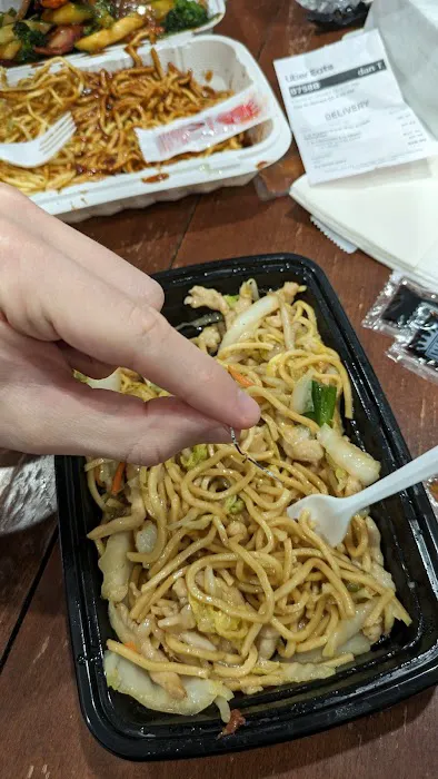 Yummy Yummy Chinese Restaurant Picture 10