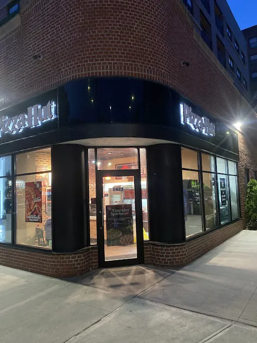 Pizza Hut Picture 1