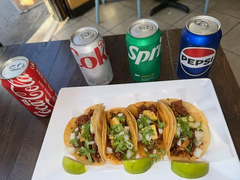 Tacos de la Abuela Picture 6