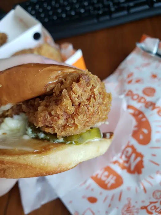 Popeyes Louisiana Kitchen Picture 4