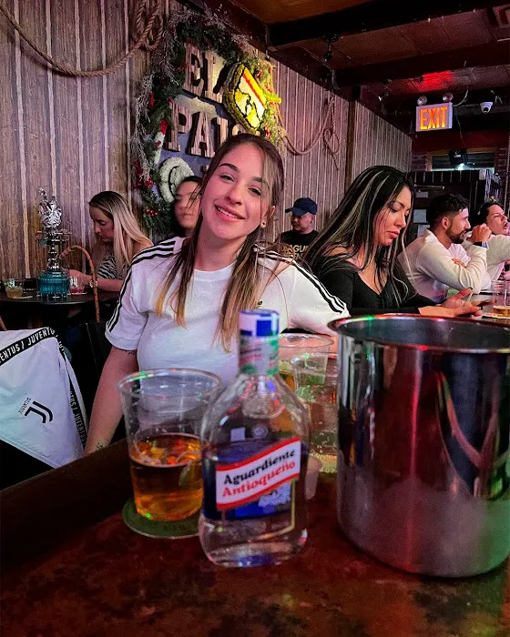 El Paisa Bar Picture 2