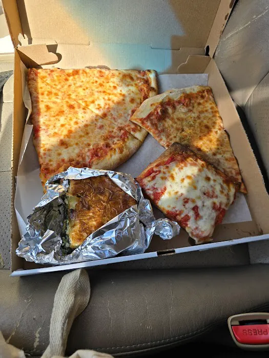 Airways Pizza Restaurant Picture 4