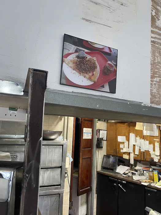 Airways Pizza Restaurant Picture 10