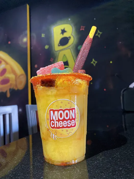 Moon Cheese Restaurant Picture 4