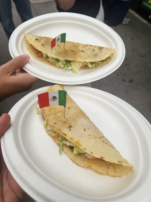 Las Quesadillas Picture 1