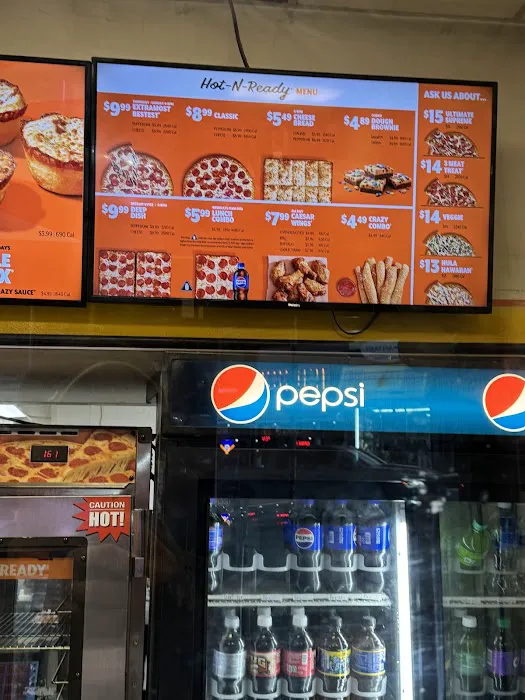 Little Caesars Pizza Picture 7