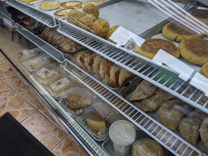 Punto Ecuatoriano Bakery Picture 9