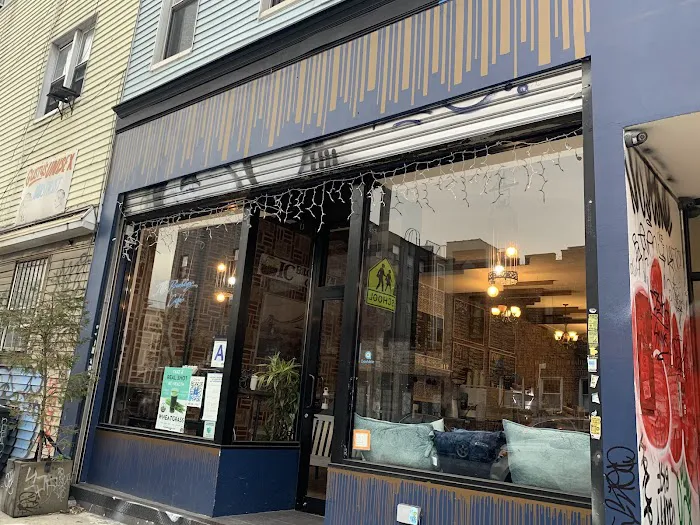 IC Brooklyn Cafe Picture 9