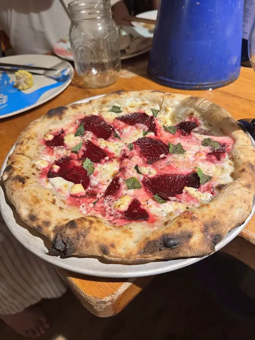 Starrlight Pizza Picture 9
