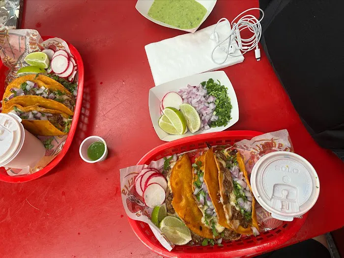 Nenes Deli Taqueria Picture 5