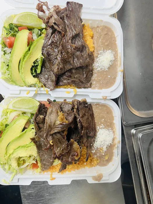 Derek food truck Picture 7