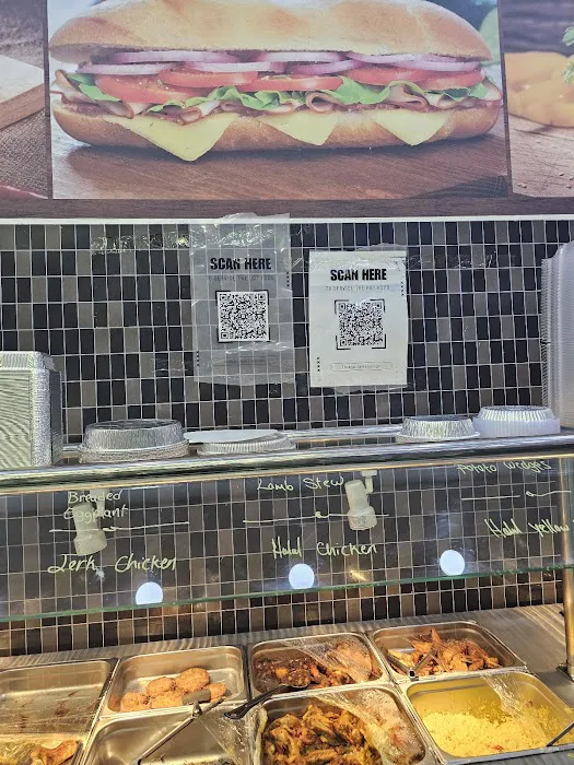 Between the Bun deli & Cafe ll Picture 3