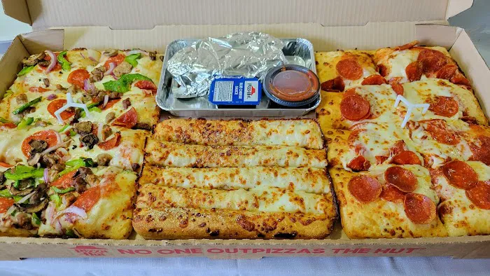 Pizza Hut Picture 1