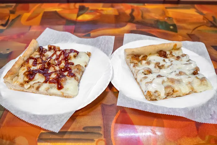 Milly's Pizzeria Picture 7