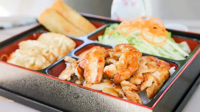 Teppanyaki One Teriyaki & Sushi Picture 1