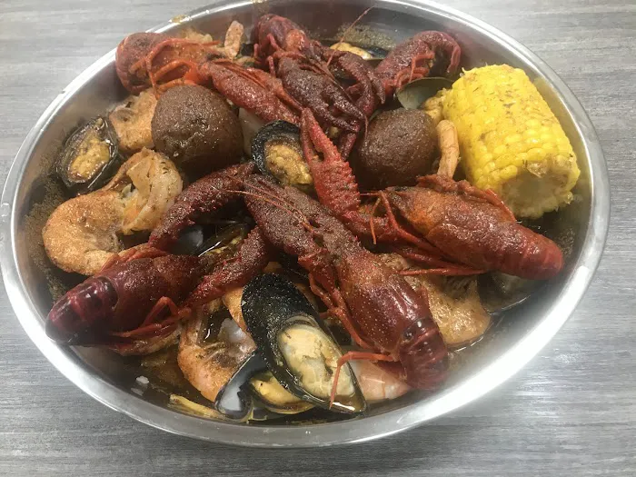 E Style Seafood Boils Picture 5