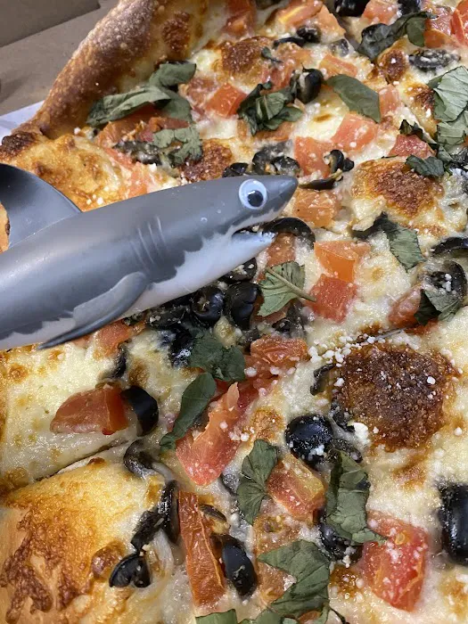 Lp Pizzeria Picture 8