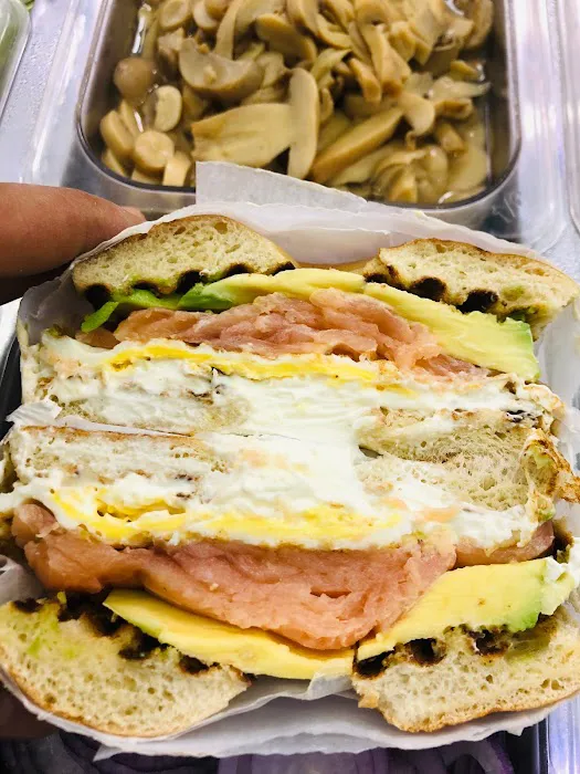 Natural and Organic Deli Picture 4
