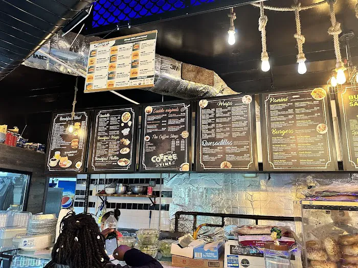 Big Boy Deli Picture 5