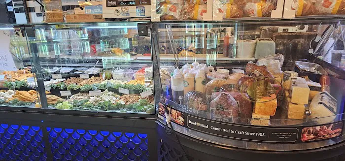 Big Boy Deli Picture 6
