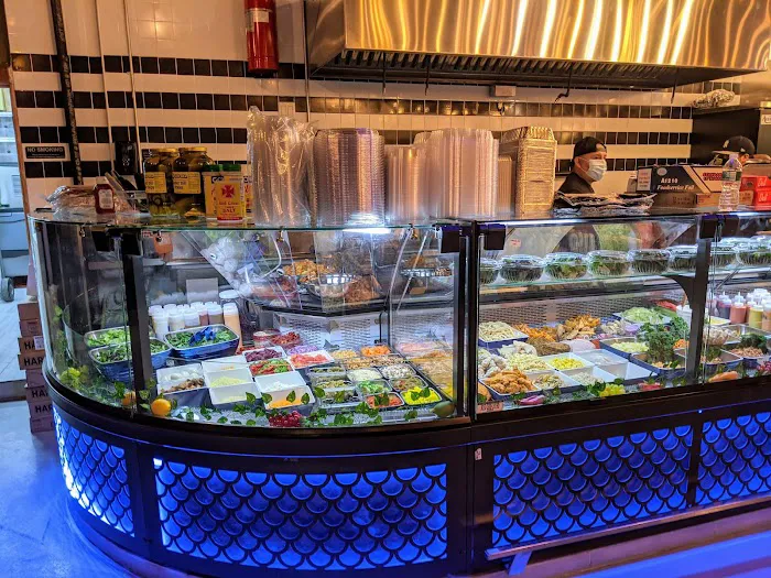 Lucky Deli Gourmet Picture 9