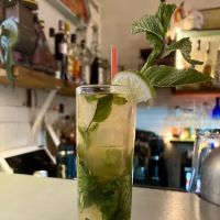La Lupe Cantina ico