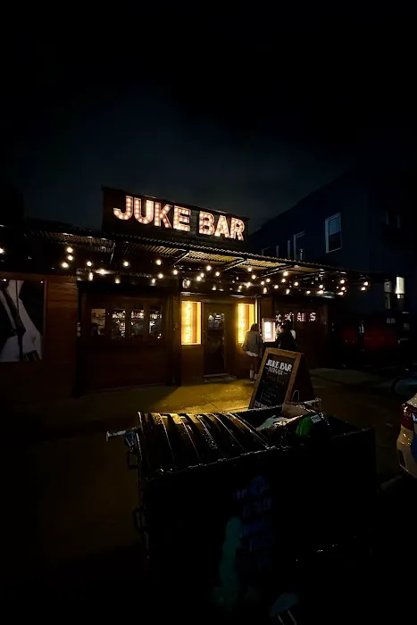 Juke Bar Picture 4