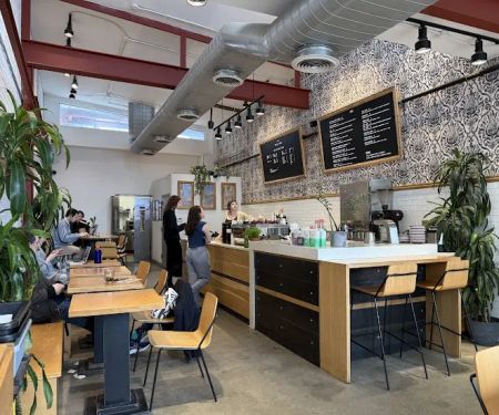 Hala Coffee & Kitchen