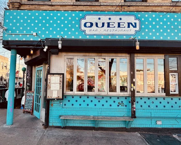 Queen Picture 8